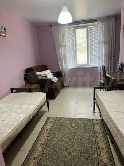 Комната 15 м² в 5-к., 2/2 эт.