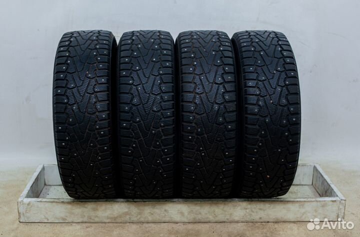 Pirelli Ice Zero 215/65 R16 102T