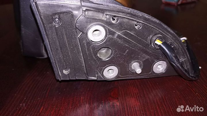 Левое зеркало заднего вида Kia ceed jd