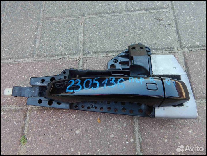 Ручка наружная передняя правая Audi Q7 4M