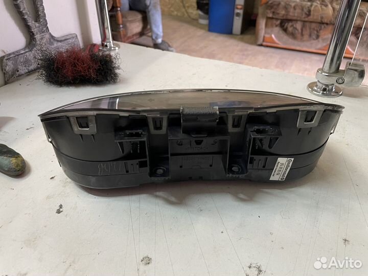 Панель приборов Volkswagen Polo 2016 год