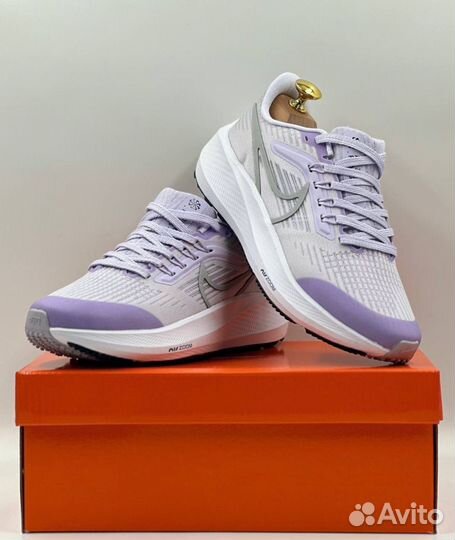 Кроссовки женские Беговые кроссовки Nike Air Zoom