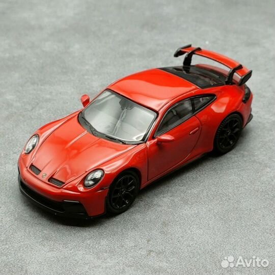 Масштабная модель 1 :64 Mini gt 662