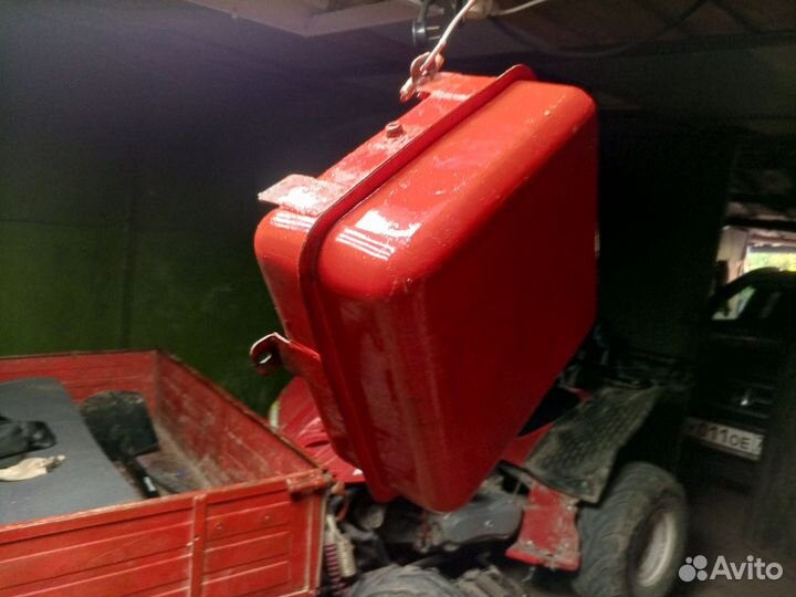 Бензобак мотороллера Муравей