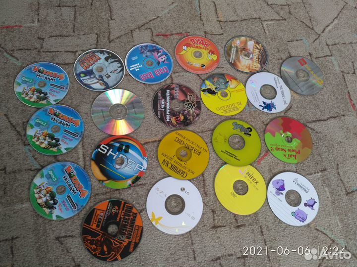 Диски с играми и программами для пк