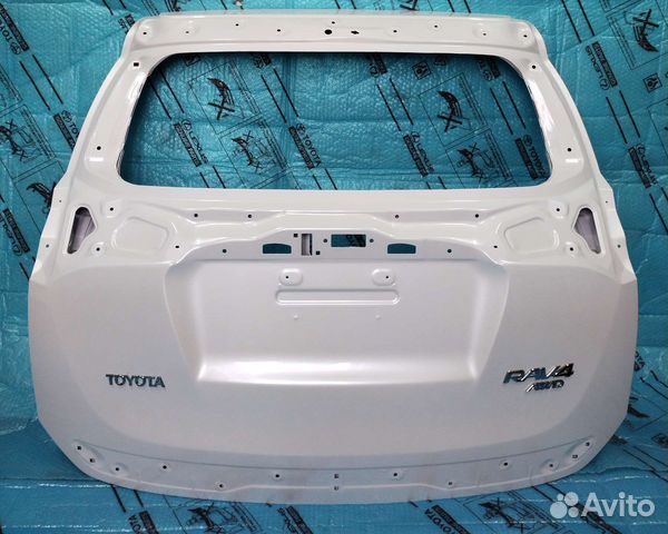 Багажник рав 4 40 белый перламутр под установку