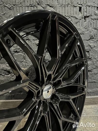 Новые диски R22 на Genesis Infinity Lexus Toyota