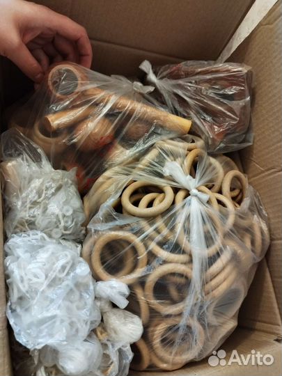 Карнизы дерево металл