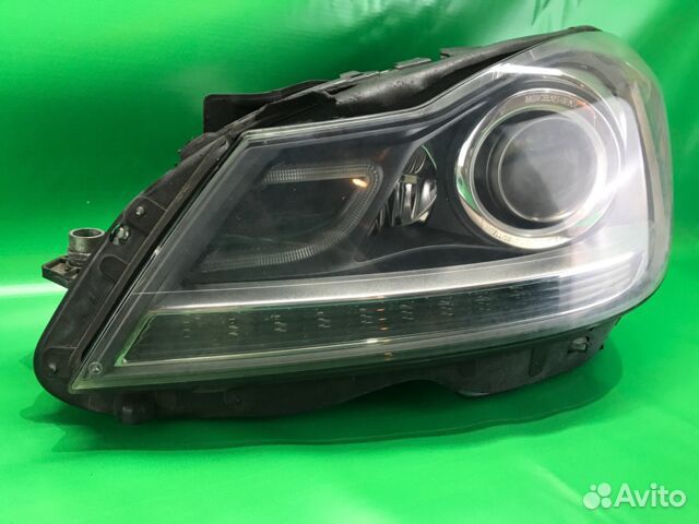 Фара mercedes C-class W204 m271