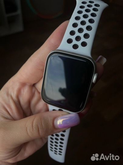 Apple watch se 44mm nike
