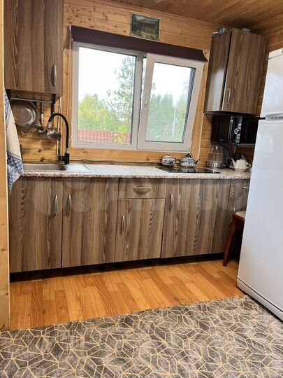 Дом 33 м² на участке 8 сот.