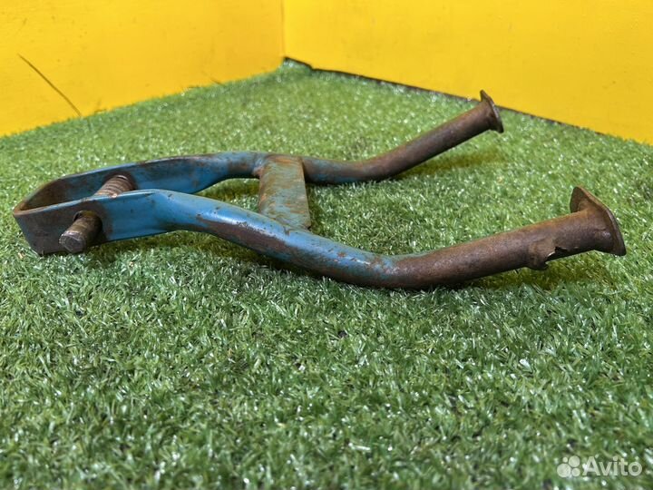 Центральная подножка Рига-4