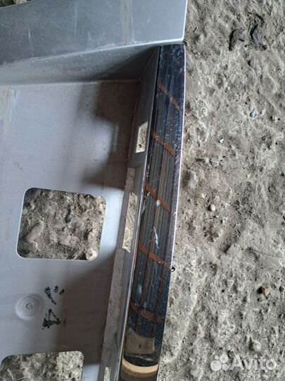 Накладка багажника Nissan Fuga