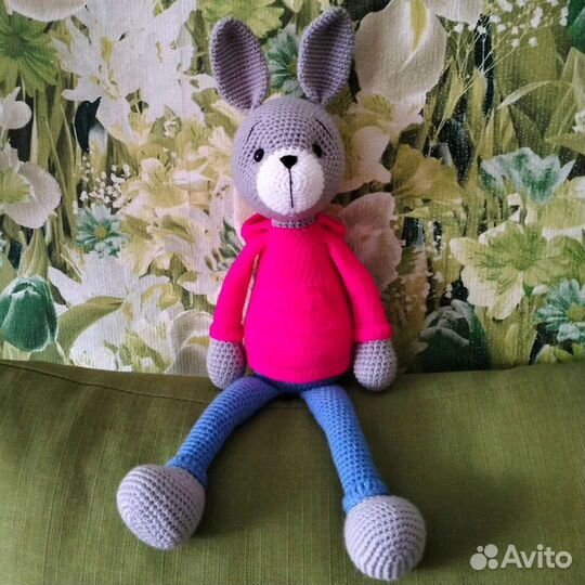 Котик Джереми и зайка в толстовке ручная работа