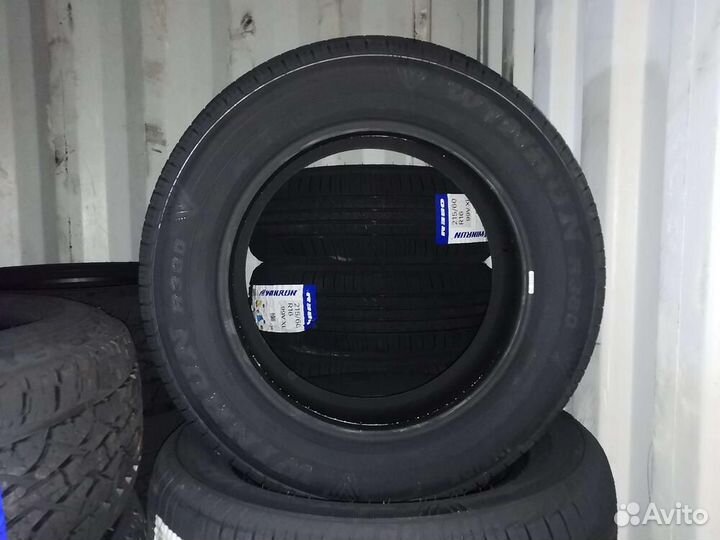 Winrun R380 215/60 R16 99V