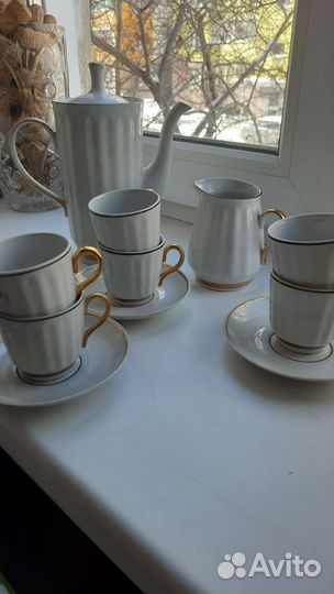 Красивый кофейный сервиз