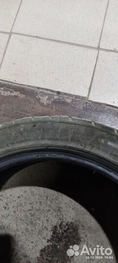 Three-A Eco819 225/45 R17 94W