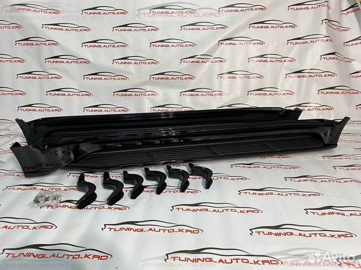 Подножки (пороги) Lexus LX 570 Q1477