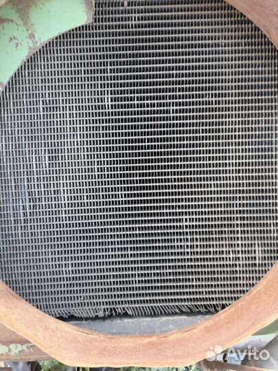 Радиатор охлаждения на комбайн дон 1500