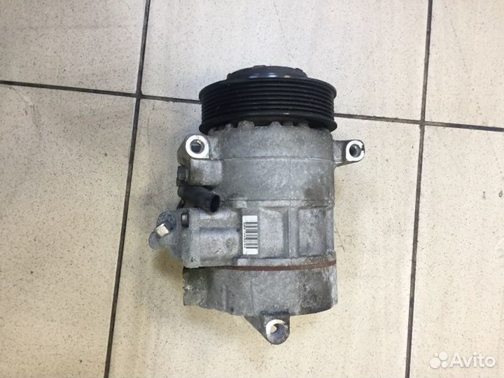 Компрессор кондиционера Mercedes-Benz C-Class W204