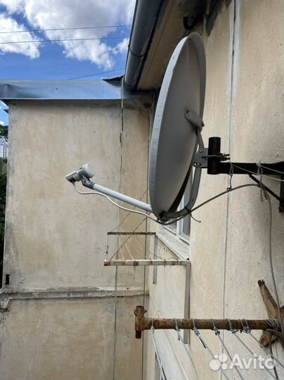 Антенна спутниковая