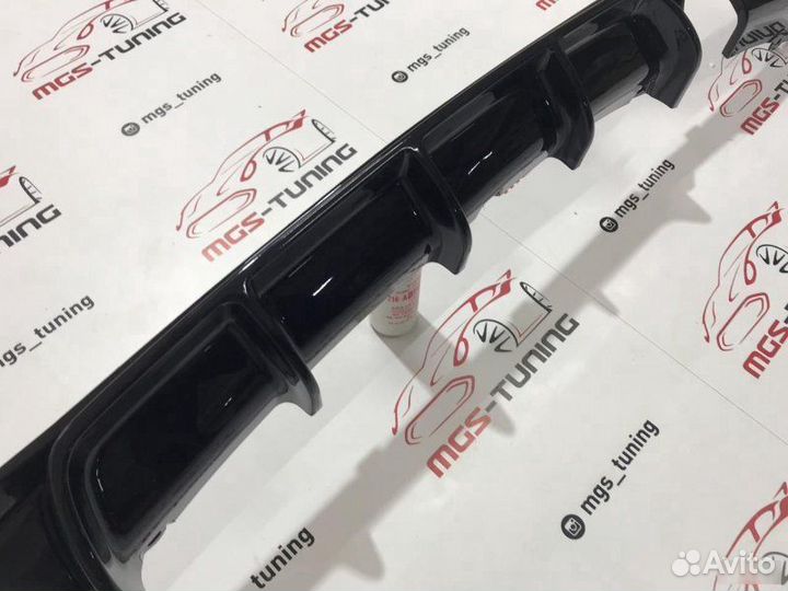 Диффузор BMW F30 M-Performance 1x1 черный глянец