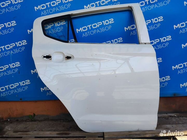 Задняя правая дверь Lifan X50