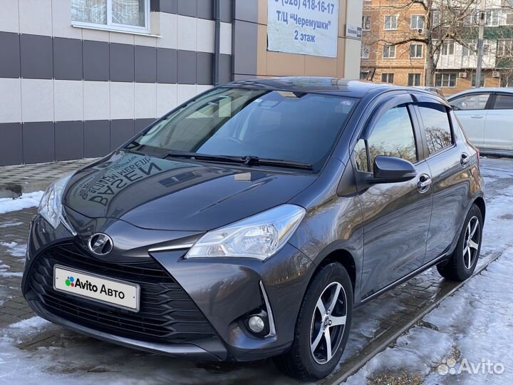 Toyota Vitz 1.0 CVT, 2017, 141 170 км