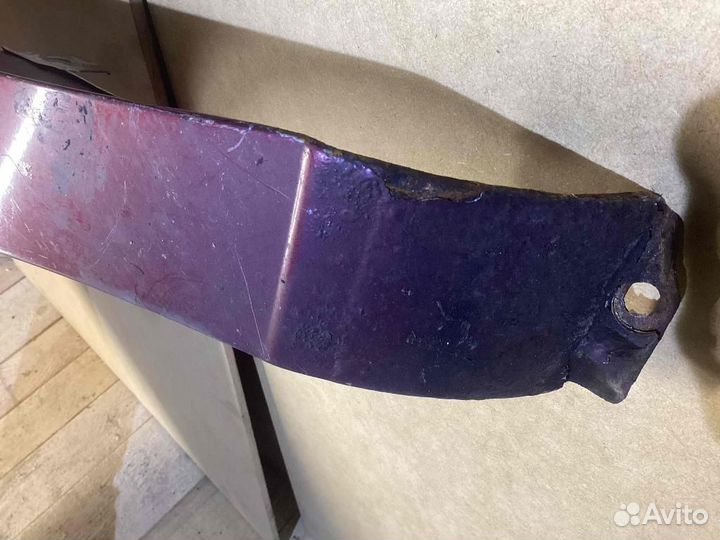 Крыло переднее левое Ford Galaxy