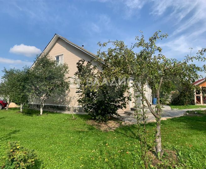 Дом 100 м² на участке 10 сот.