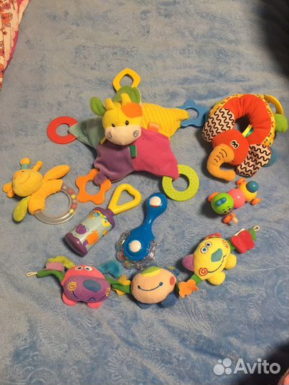 Игрушки погремушки