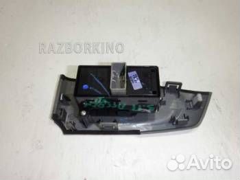 Кнопка стеклоподъемника Honda Accord 8