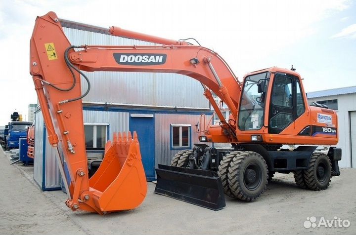 Аренда гусеничных экскаваторов JCB\Doosan