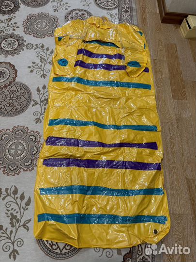 Матрас надувной для плавания