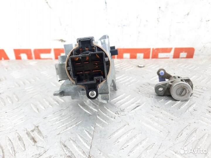 Замок зажигания Мазда Атенза GG