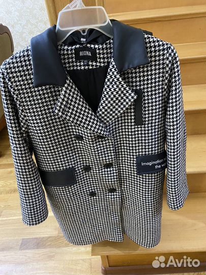 Пальто демисезонное