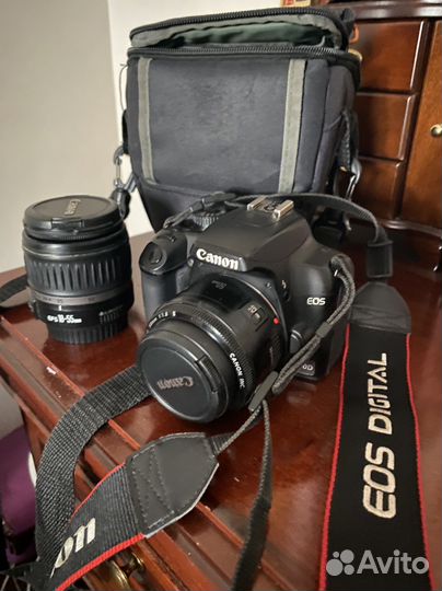 Зеркальный фотоаппарат canon