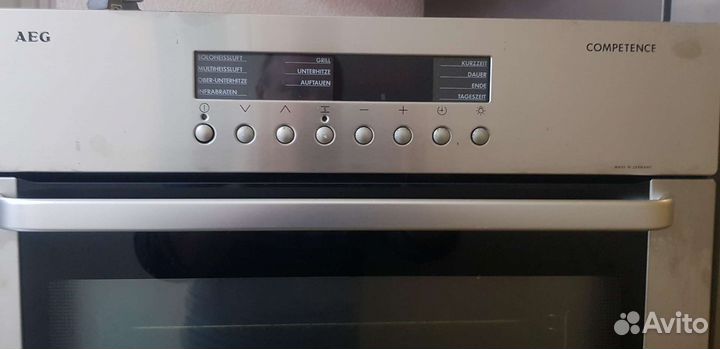 Духовой шкаф aeg
