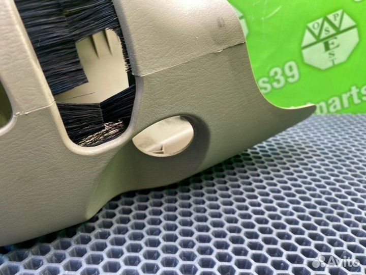 Кожух рулевой колонки Mazda Mpv LW5W GY-DE 2.5