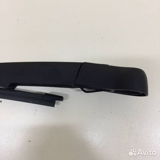 Поводок стеклоочистителя задний Kia Xceed 2019-202