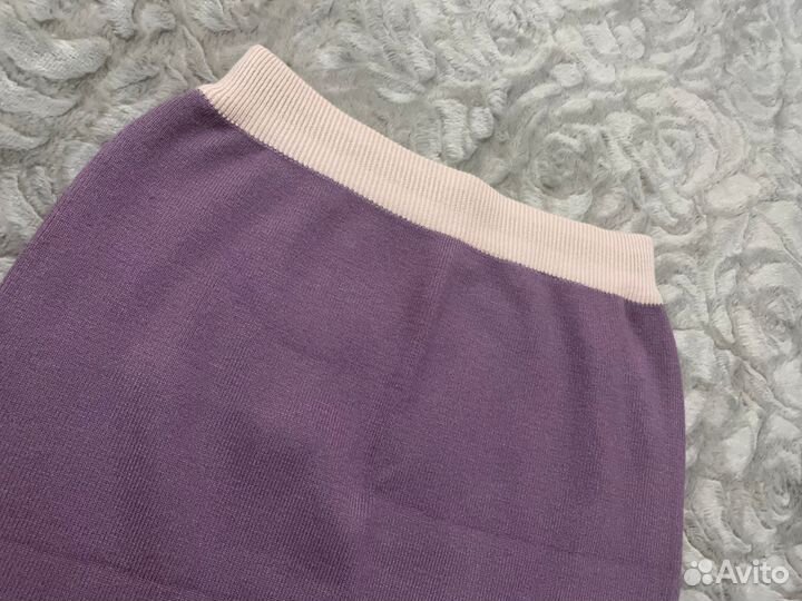 Костюм женский с юбкой 42 44