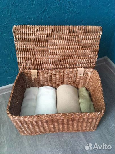 Корзина и сундучки