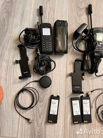 Спутниковый телефон iridium 9555