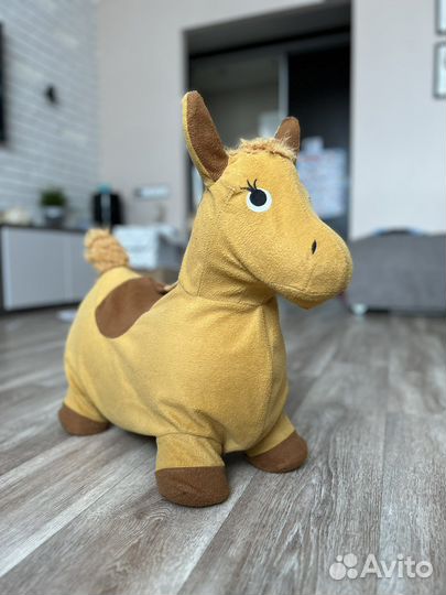 Лошадка попрыгунчик