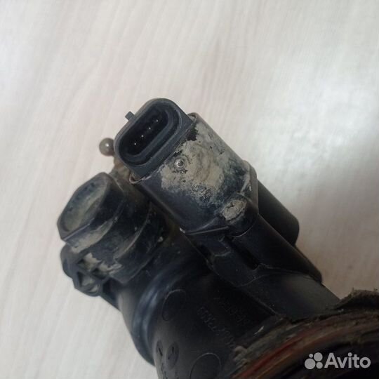 Дроссельная заслонка Renault Logan