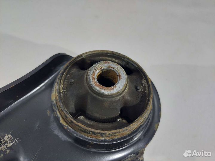 Рычаг передний правый Hyundai Tucson 3