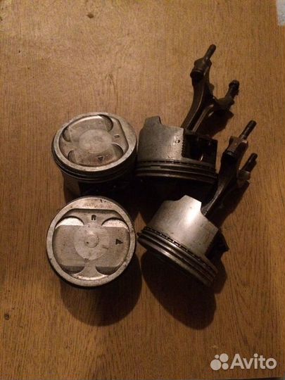 Поршень Subaru EJ20 EJ22