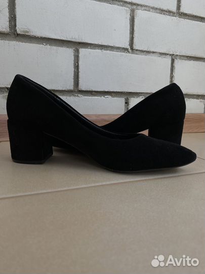 Туфли женские 37 размер замшевые