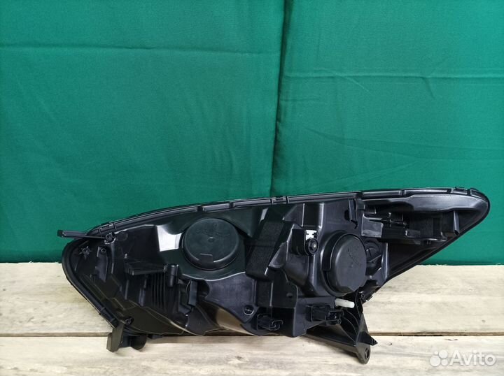 Фара правая Renault Kaptur 2016
