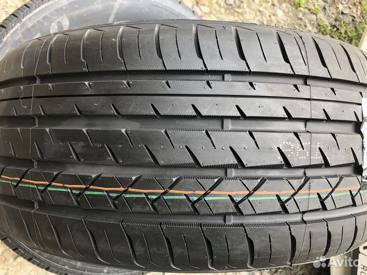 Arivo Ultra ARZ4 225/40 R18 92W